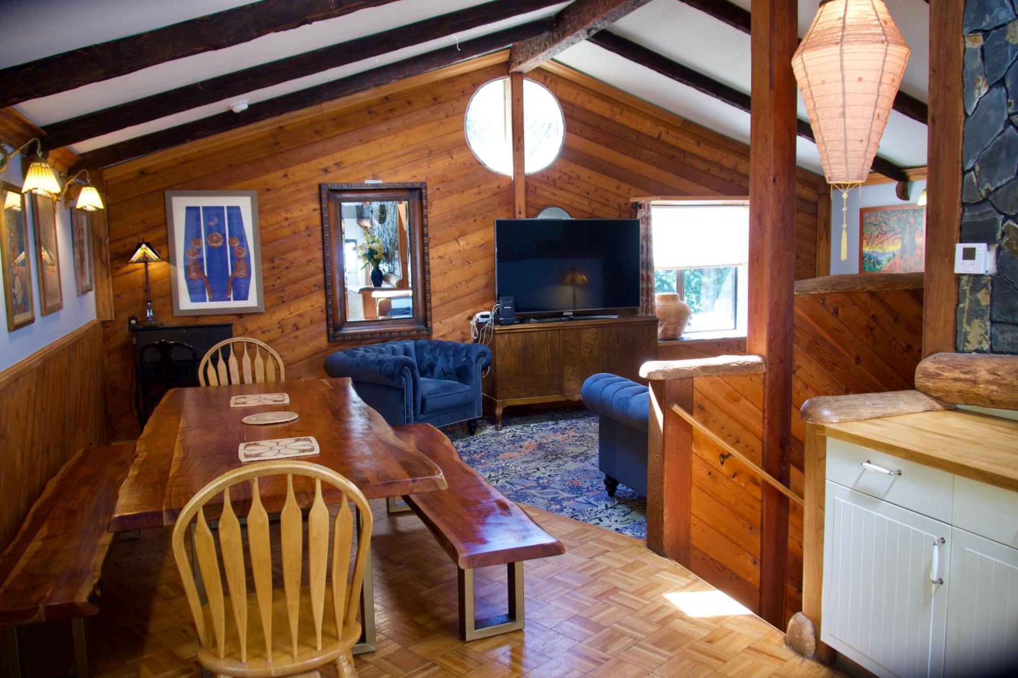 Lodge Yosemite Bug Rustic Mountain *