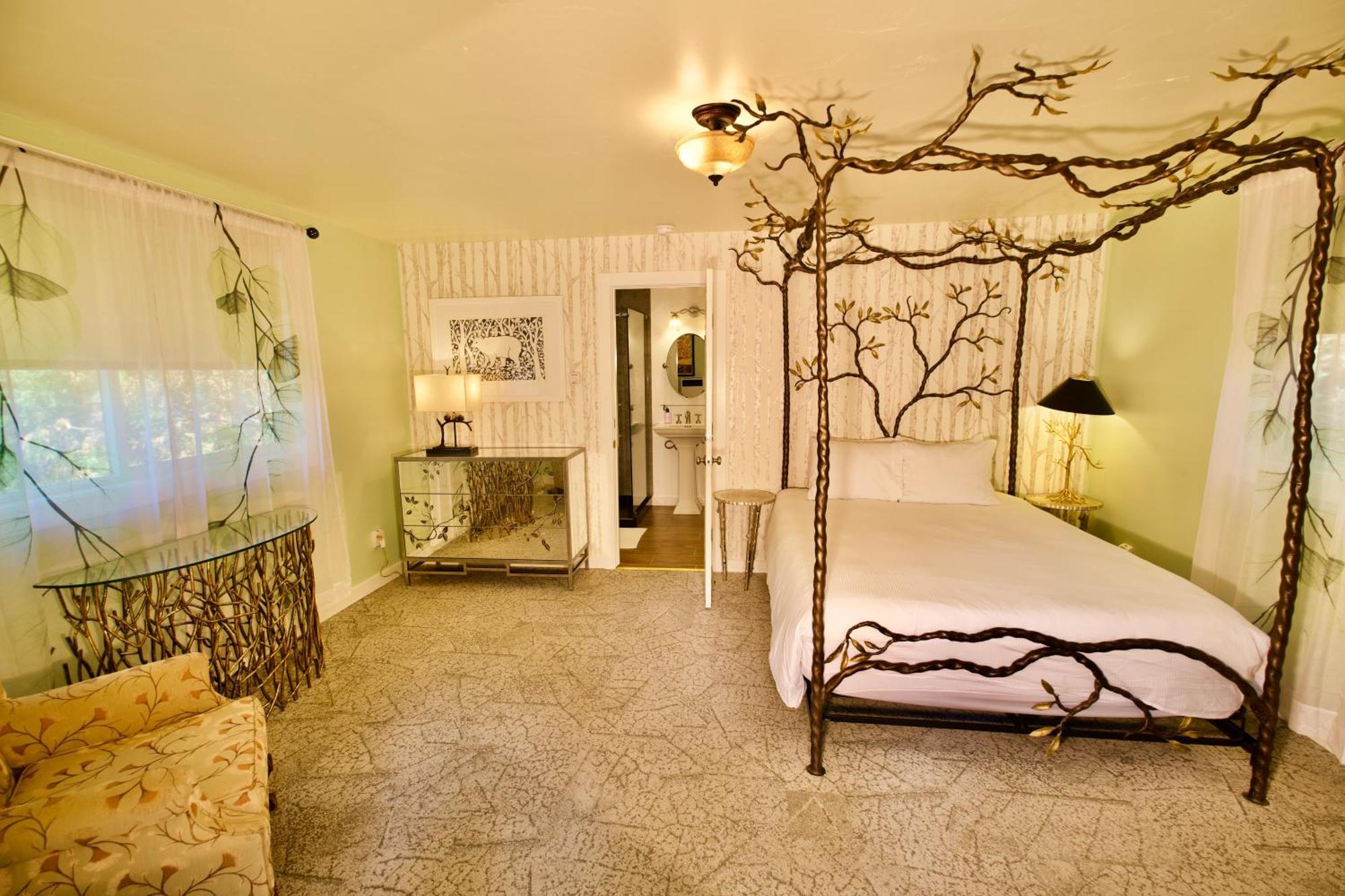Yosemite Bug Rustic Mountain Lodge *